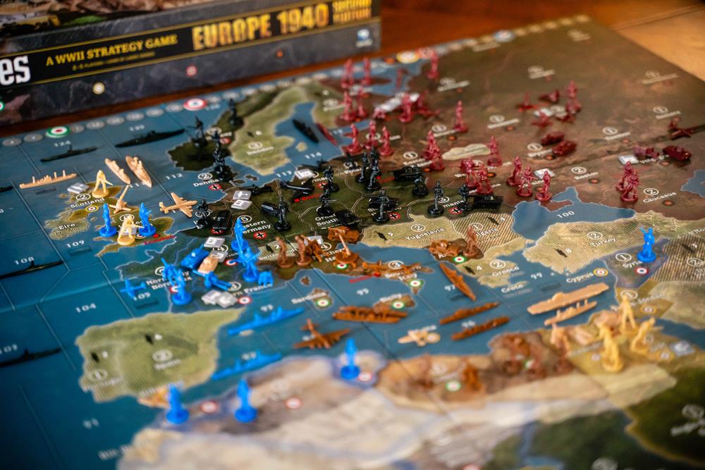 Axis & Allies: 1940 Europe Second Edition Gallery Image 6