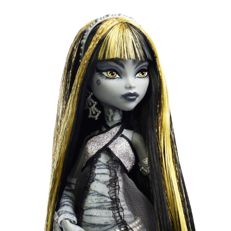 Monster High Reel Drama Cleo De Nile Doll Gallery Image 5