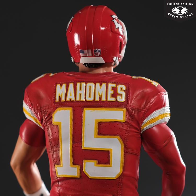 Kansas City Chiefs Patrick Mahomes 1/6 Scale Limited Edition Resin Statue Gallery Image 5