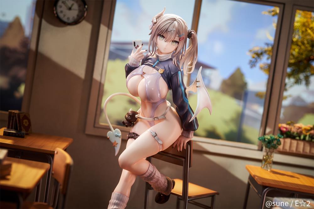 Sune Illustration Silent Gal Succubus Shinomiya Yuki 1/6 Scale Figure Gallery Image 4