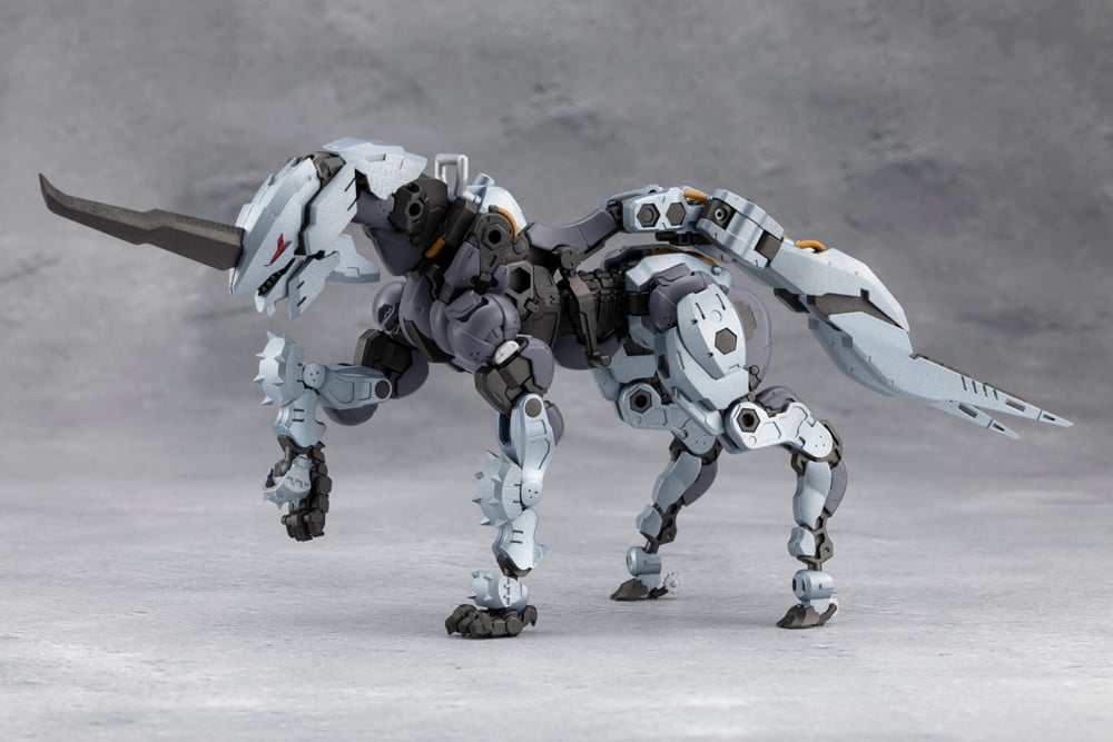 Hexa Gear Blauregen 1/24 Scale Model Kit Gallery Image 3