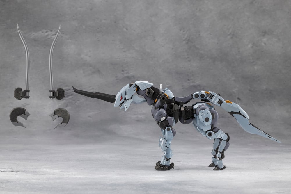 Hexa Gear Blauregen 1/24 Scale Model Kit Gallery Image 5