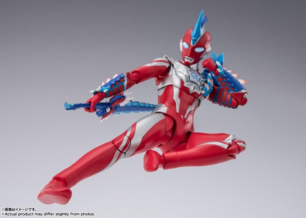Ultraman Omega S.H.Figuarts Ultraman Omega (Rekiness Armor) Action