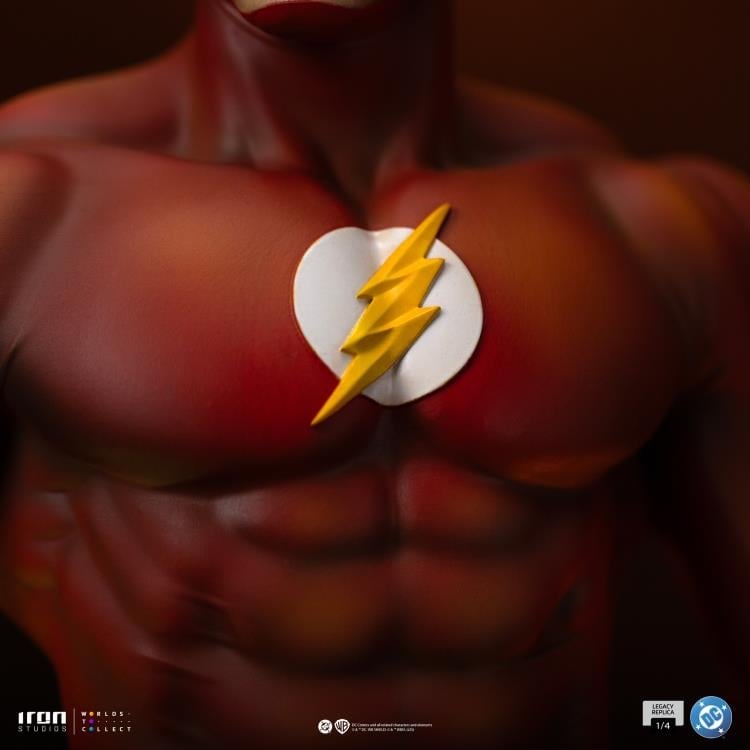 DC Comics Series 9 Legacy Replica The Flash 1/4 Scale Statue Gallery Image 11