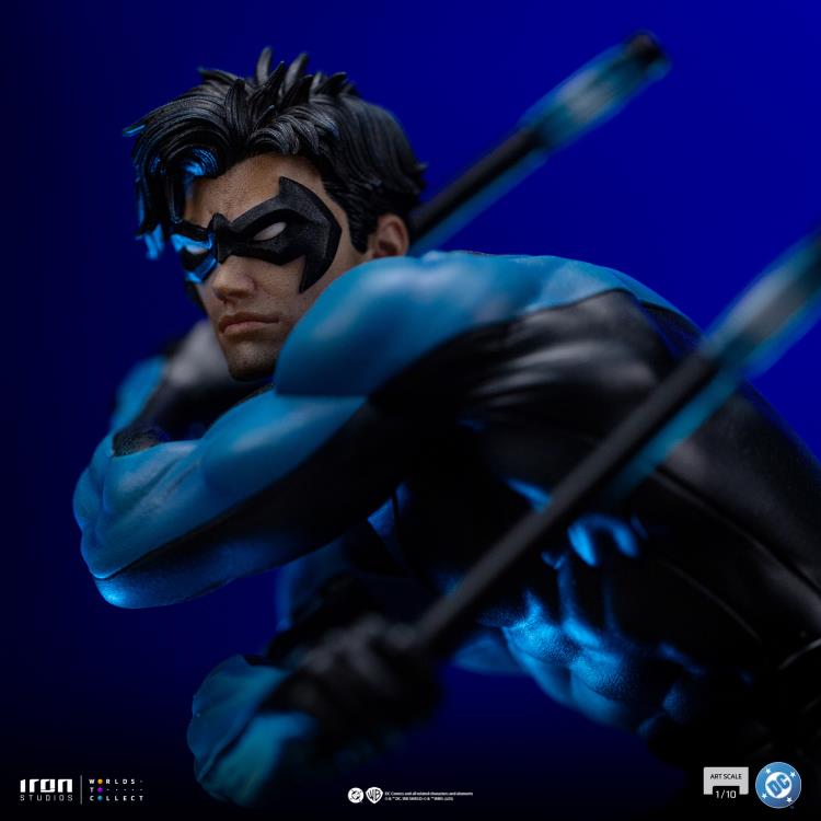 DC Comics Nightwing 1/10 Art Scale Statue Gallery Image 9