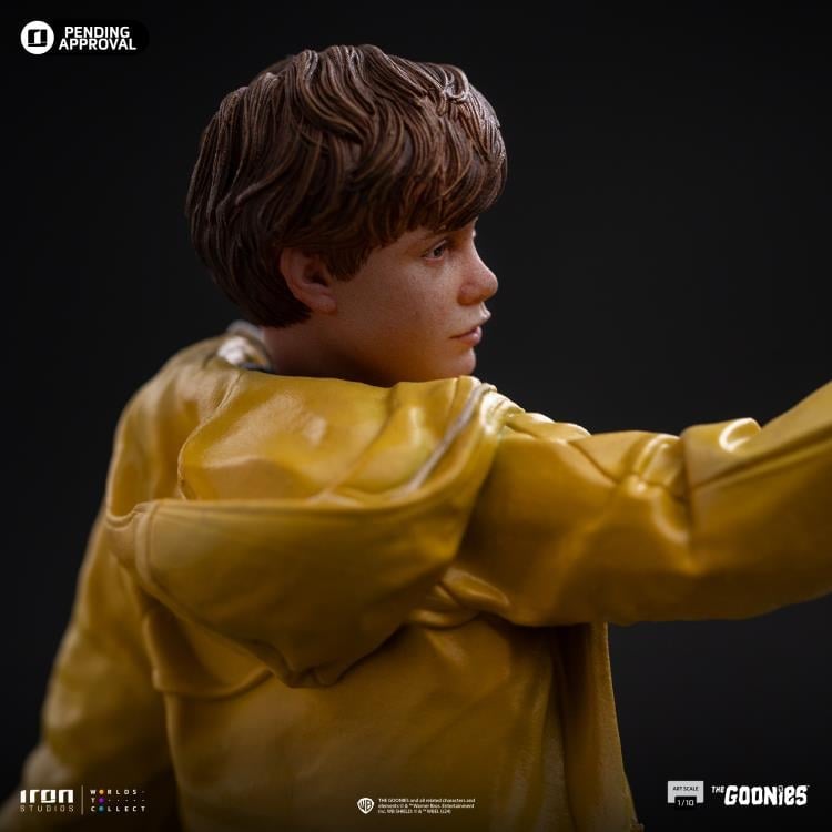 The Goonies Mikey Walsh (40th Anniversary) 1/10 Art Scale Statue Gallery Image 9