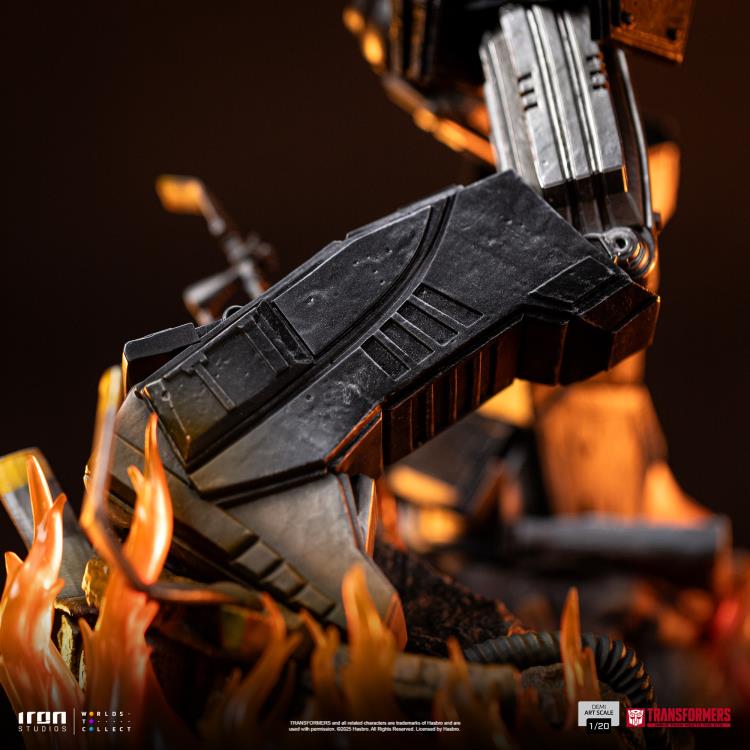 Transformers Megatron 1/20 Demi Art Scale Statue Gallery Image 14
