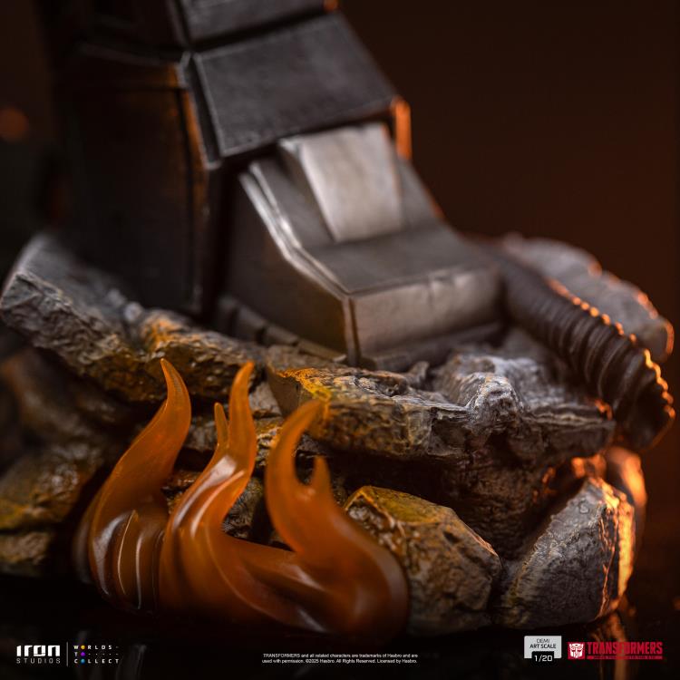 Transformers Megatron 1/20 Demi Art Scale Statue Gallery Image 16