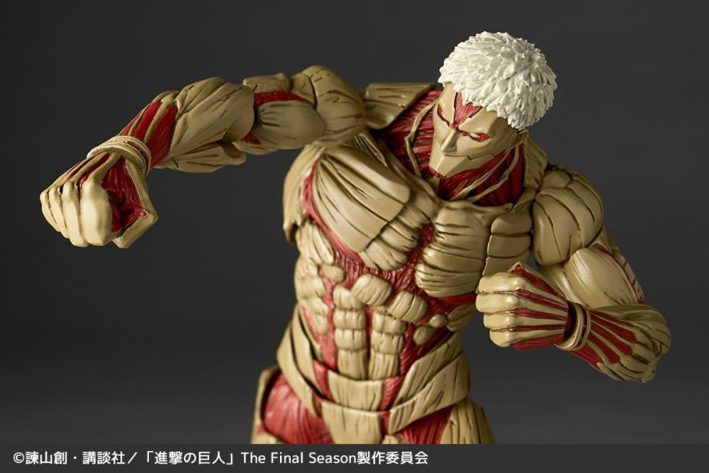 Attack on Titan Amazing Yamaguchi Revoltech NR101 Armored Titan (Reiner Braun) Action Figure (Reissue) Gallery Image 14