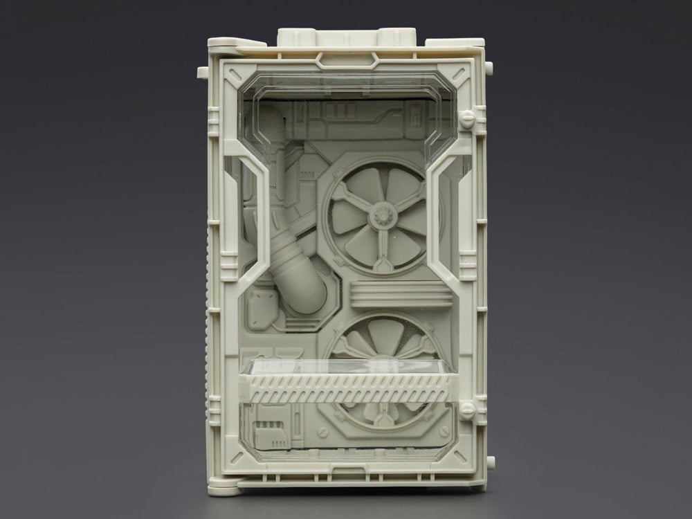 Dark Source Individual Soldier Hangar Display Case (Armor White A) Gallery Image 1