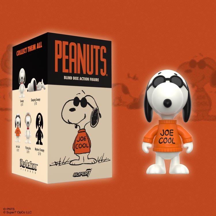 Peanuts ReAction Wave 06 So Many Snoopies! Box of 12 Figures Gallery Image 5