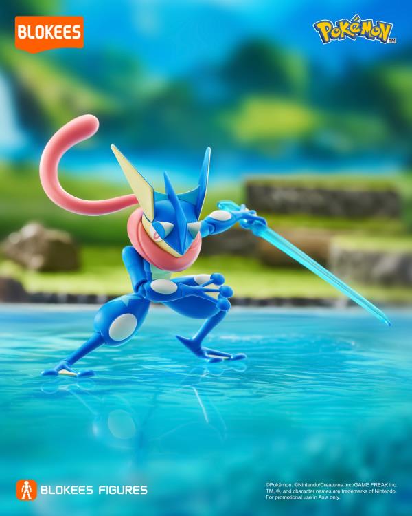Pokemon Classic Version-L Greninja Model Kit Gallery Image 4