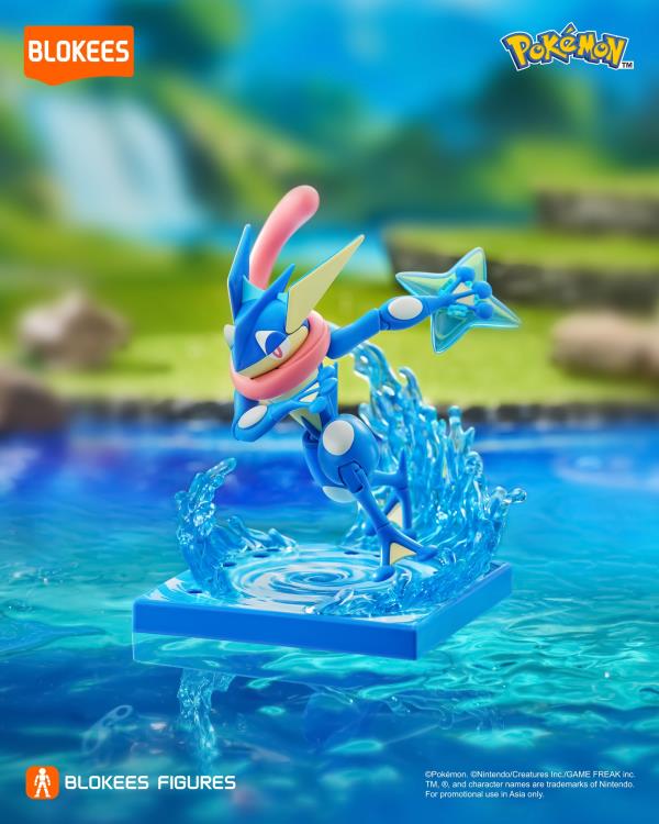 Pokemon Classic Version-L Greninja Model Kit Gallery Image 3