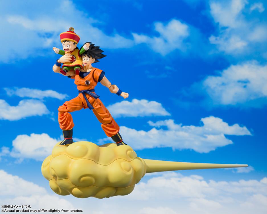 Dragon Ball Z S.H.Figuarts Son Goku & Son Gohan (Childhood) with Nimbus Cloud Exclusive Action Figure Set Gallery Image 7
