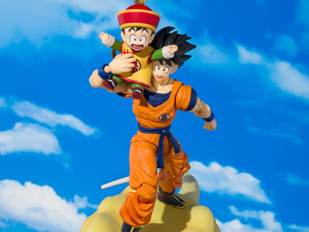 Dragon Ball Z S.H.Figuarts Son Goku & Son Gohan (Childhood) with Nimbus Cloud Exclusive Action Figure Set Gallery Image 1