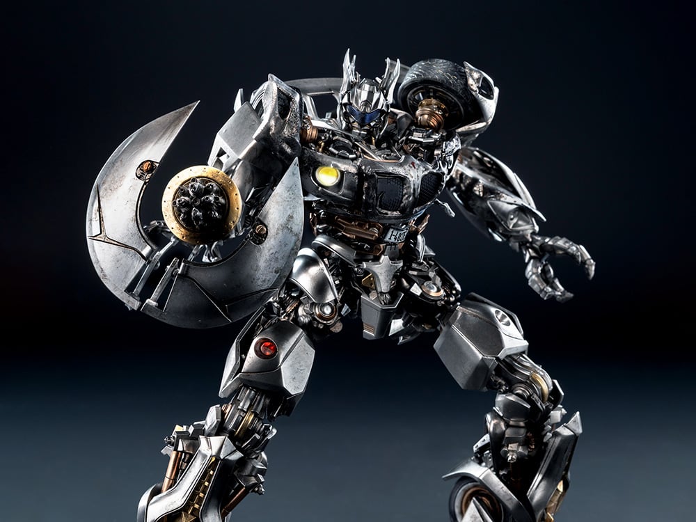 Transformers DLX Scale Collectible Series Jazz (Deluxe Edition) Action Figure Gallery Image 1