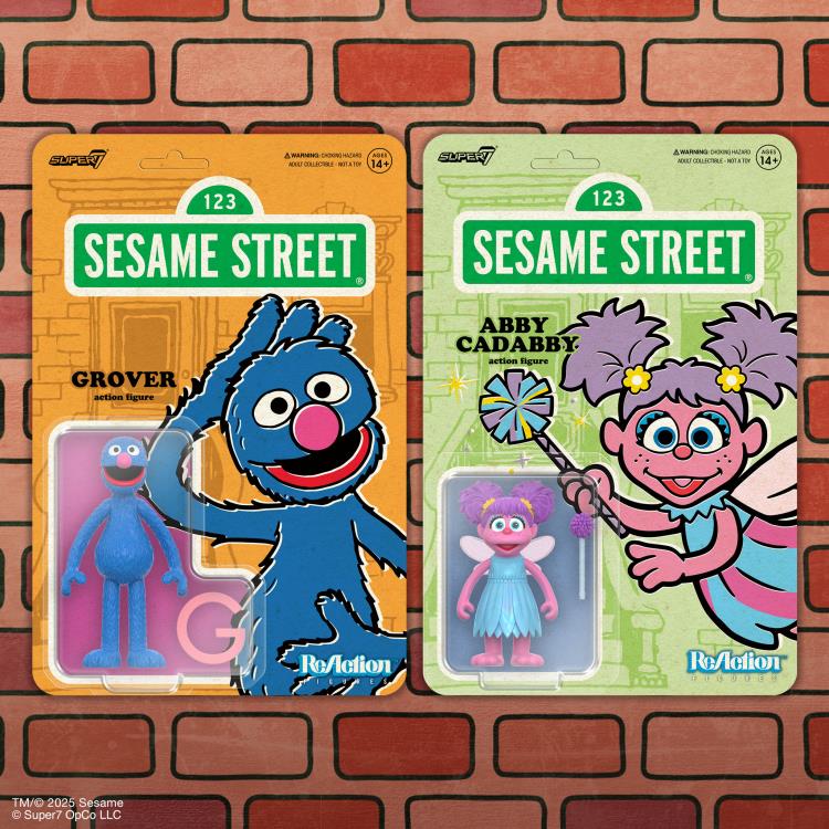 Sesame Street ReAction Grover Action Figure