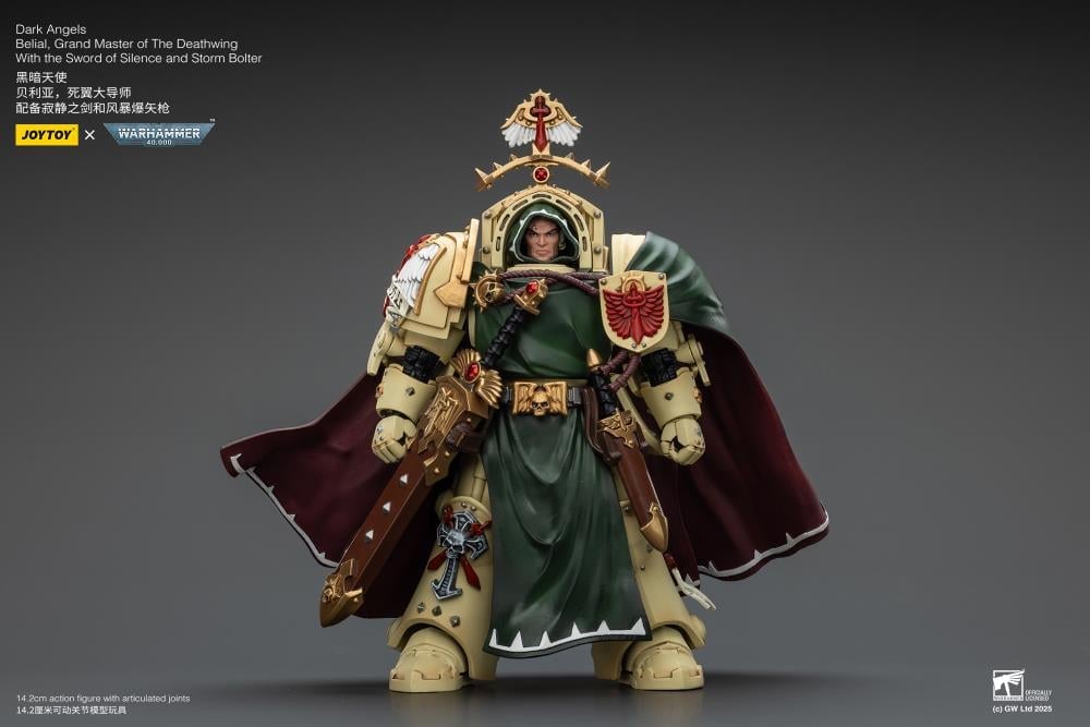 Warhammer 40,000 Dark Angels Belial, Grand Master of the Deathwing with the Sword of Silence and Storm Bolter 1/18 Scale Action Figure Gallery Image 5