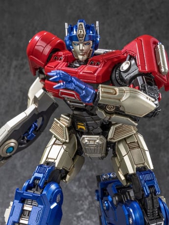 Transformers: One AMK Pro Orion Pax/Optimus Prime (Final Form Ver.) Model Kit (with Bonus) Gallery Image 2