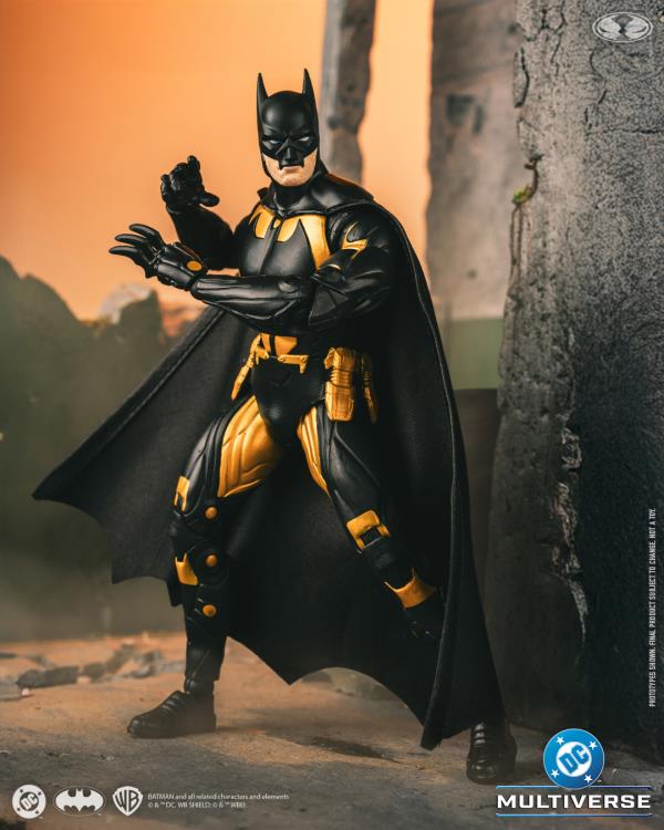 Earth 2: Society DC Multiverse Batman Earth-2 Action Figure Gallery Image 3