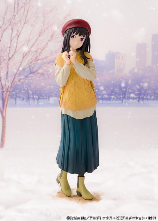 Lycoris Recoil Takina Inoue (Winter Uniform Ver.) 1/7 Scale Figure Gallery Image 8