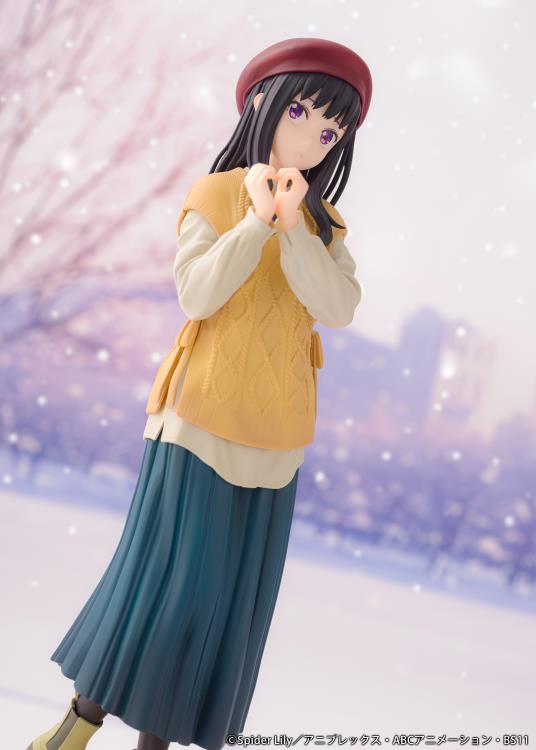 Lycoris Recoil Takina Inoue (Winter Uniform Ver.) 1/7 Scale Figure Gallery Image 10