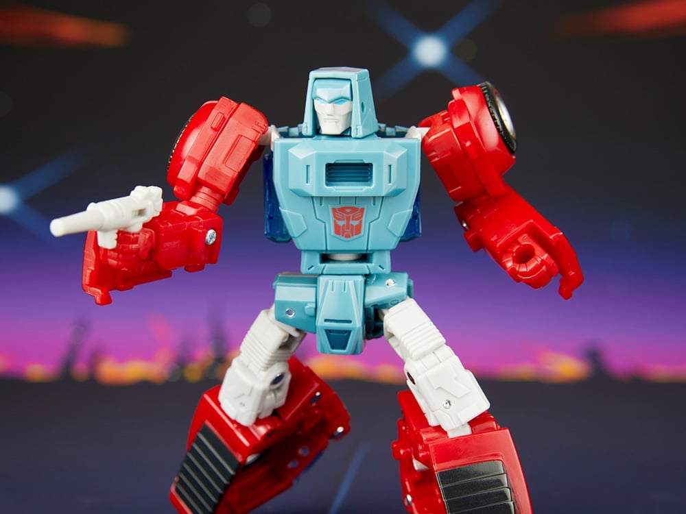 The Transformers: The Movie Studio Series Deluxe Class Windcharger Gallery Image 1