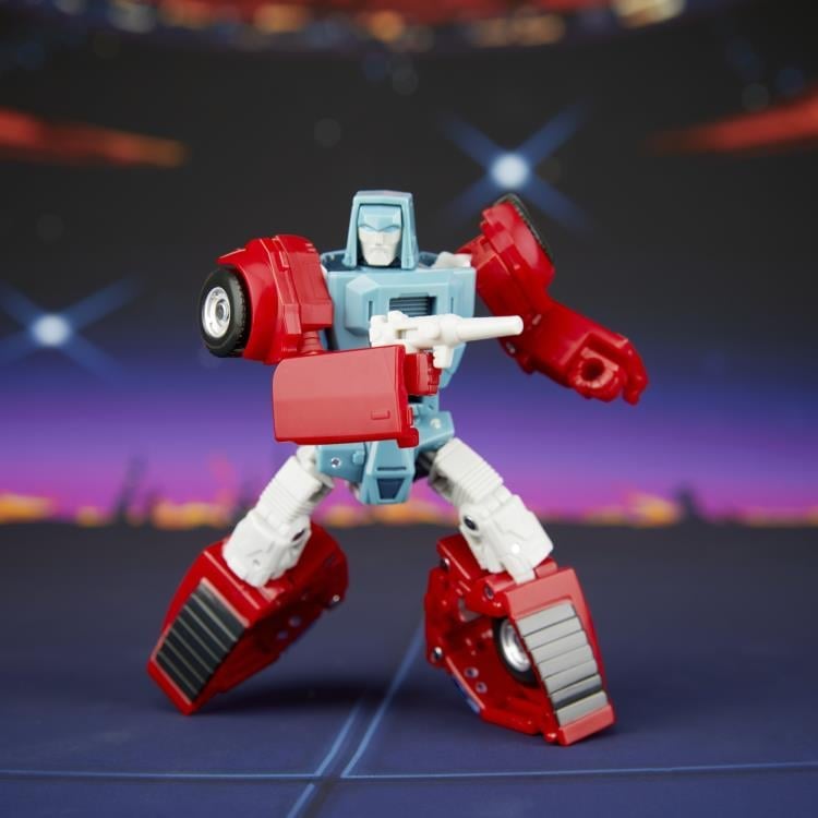 The Transformers: The Movie Studio Series Deluxe Class Windcharger Gallery Image 4