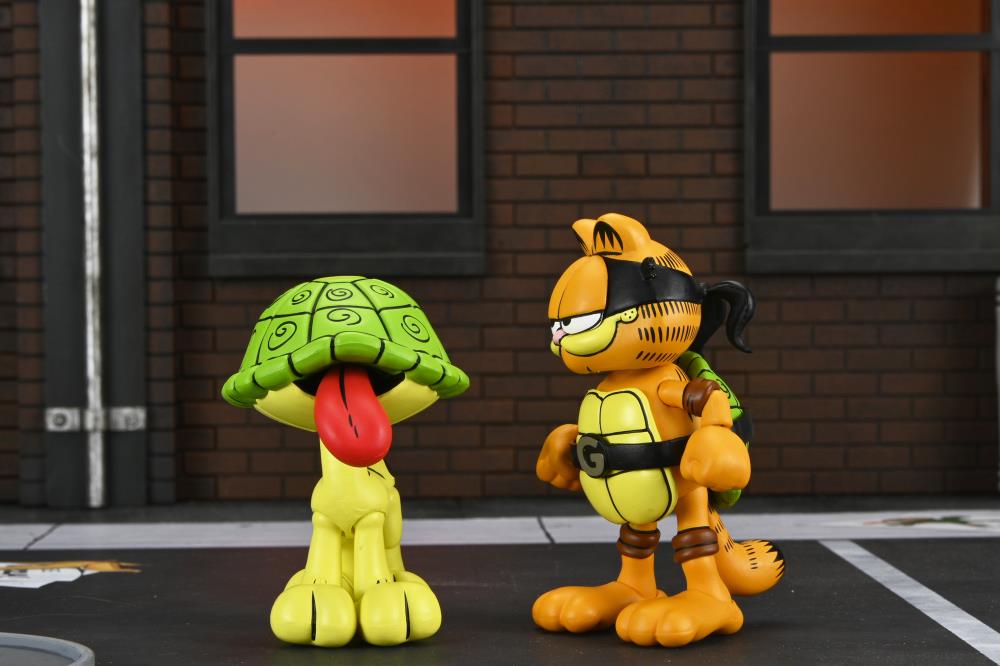 Teenage Mutant Ninja Turtles x Garfield Ultimate Garfello & Odie (Archie Comics) Action Figure Set Gallery Image 3