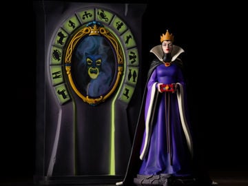 Snow White and the Seven Dwarfs Evil Queen (Deluxe Ver.) 1/5 Scale