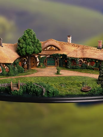 The Lord of the Rings The Green Dragon Inn Limited Edition Diorama Gallery Image 2