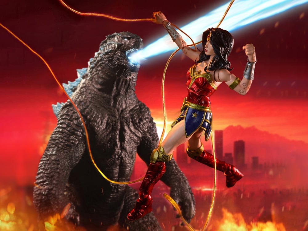 Justice League vs. Godzilla vs. Kong DC Multiverse Wonder Woman vs. Godzilla Figure Two-Pack Gallery Image 1
