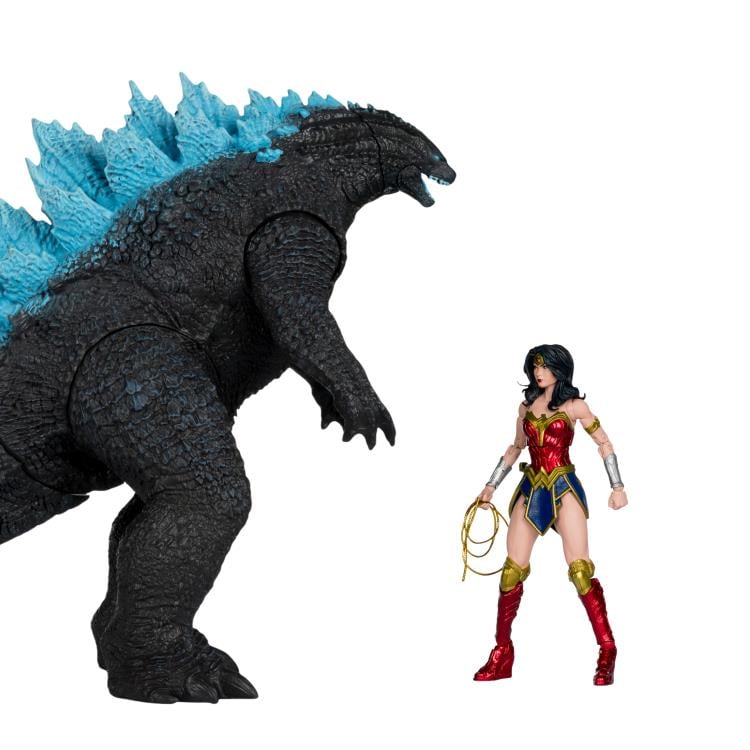 Justice League vs. Godzilla vs. Kong DC Multiverse Wonder Woman vs. Godzilla Figure Two-Pack Gallery Image 10