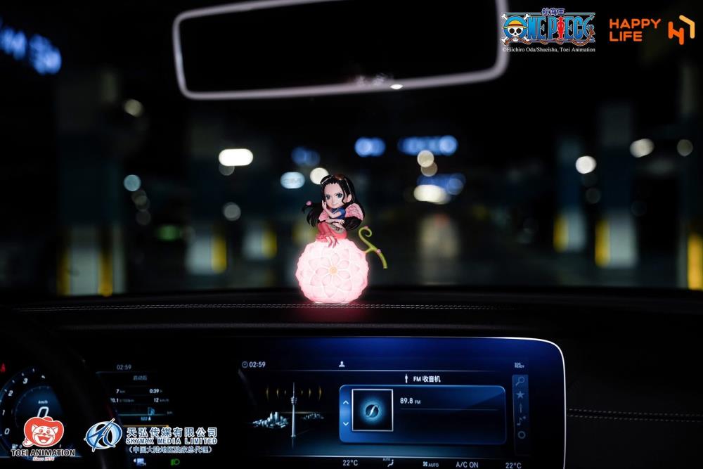 One Piece Devil Fruit Series Robin Voice-Activated Night Lamp Gallery Image 11