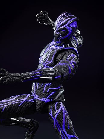 Marvel: The Infinity Saga DLX Black Panther (Kinetic Energy Charged) 1/12 Scale Action Figure Gallery Image 2
