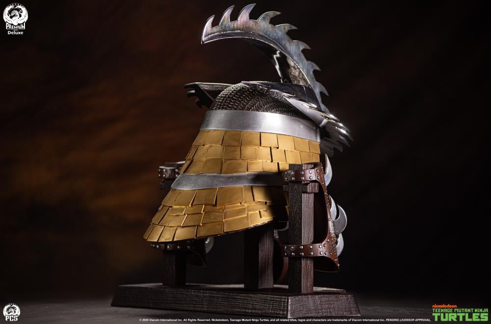 Teenage Mutant Ninja Turtles Shredder Life-Sized Stainless Steel Armor (Deluxe Ooze Edition) Replica Set Gallery Image 9