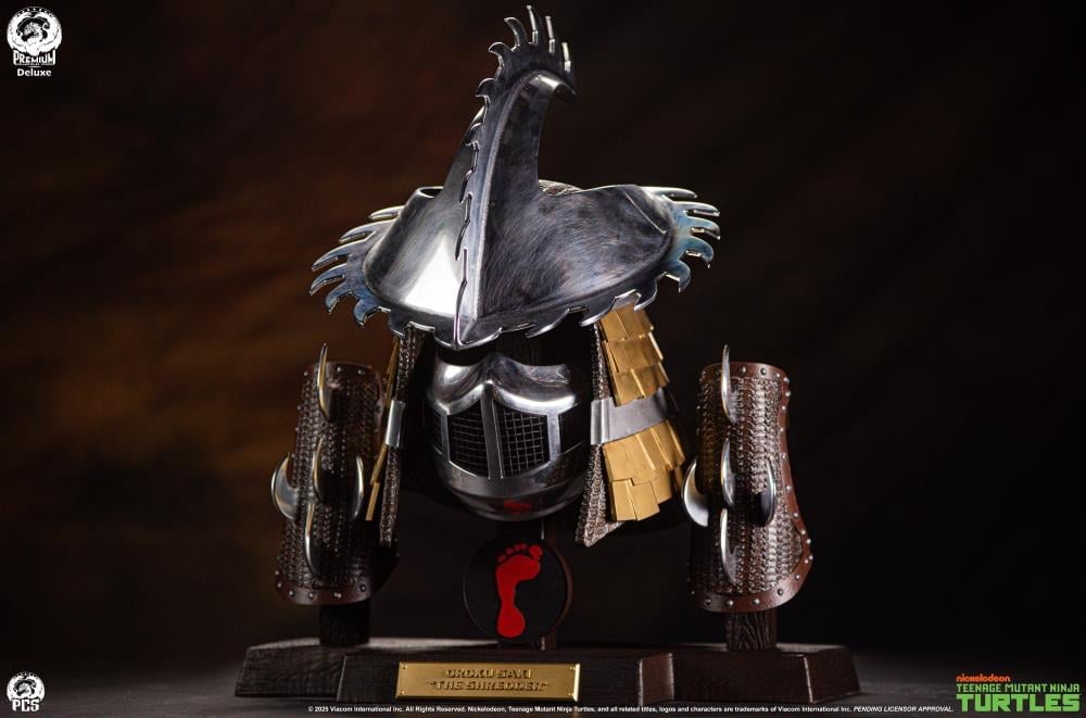 Teenage Mutant Ninja Turtles Shredder Life-Sized Stainless Steel Armor (Deluxe Ooze Edition) Replica Set Gallery Image 15