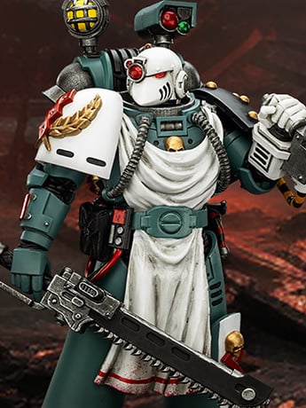 Warhammer: The Horus Heresy Sons of Horus Legion Apothecary 1/18 Scale Action Figure Gallery Image 2