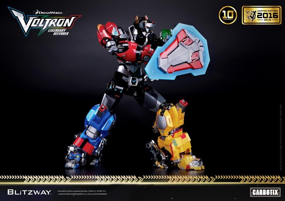 Voltron: Legendary Defender Carbotix 10th Anniversary Voltron (Special Limited Edition Ver.) Action Figure Gallery Image 7
