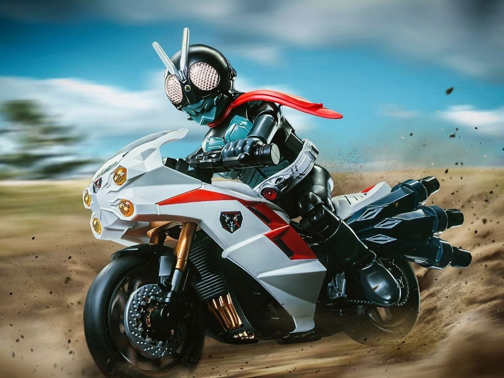 Shin Kamen Rider Classic Collection Kamen Rider No.1 with Cyclone Model Kit Gallery Image 1