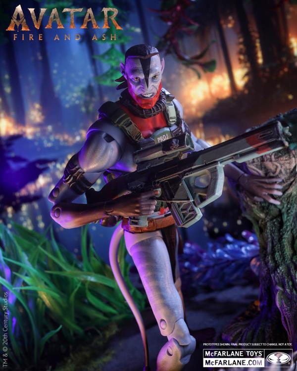 Avatar: Fire and Ash Recom Quaritch (Ash Warrior) Action Figure Gallery Image 3