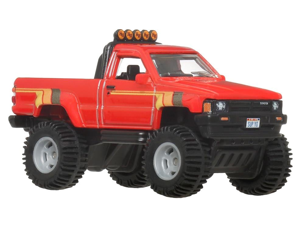Hot Wheels Premium Car Culture 1987 Toyota Pickup Truck Gallery Image 4