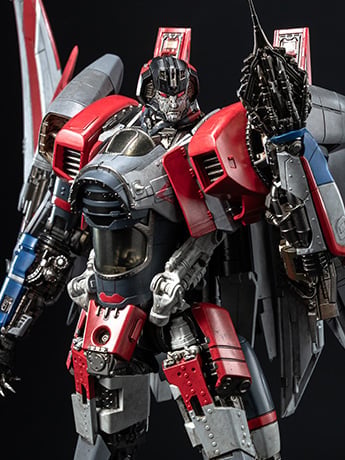 Transformers: Bumblebee DLX Scale Collectible Series Starscream Action Figure Gallery Image 2