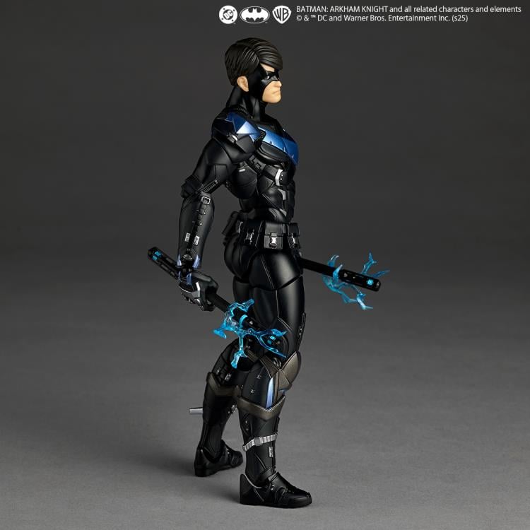 DC Comics Amazing Yamaguchi Revoltech NR104 Nightwing Action Figure Gallery Image 6