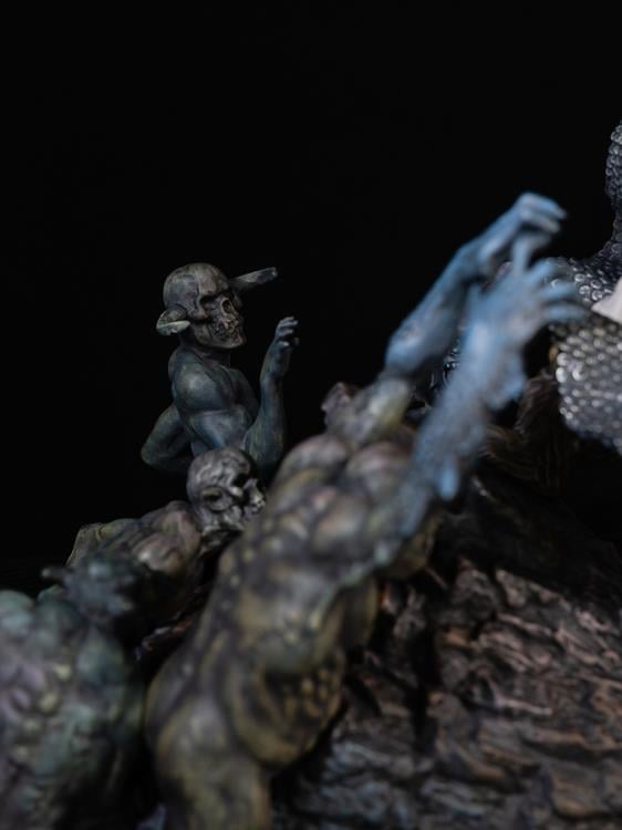 Frank Frazetta ICON Collectibles Death Dealer II 1/6 Scale Limited Edition Statue Gallery Image 20