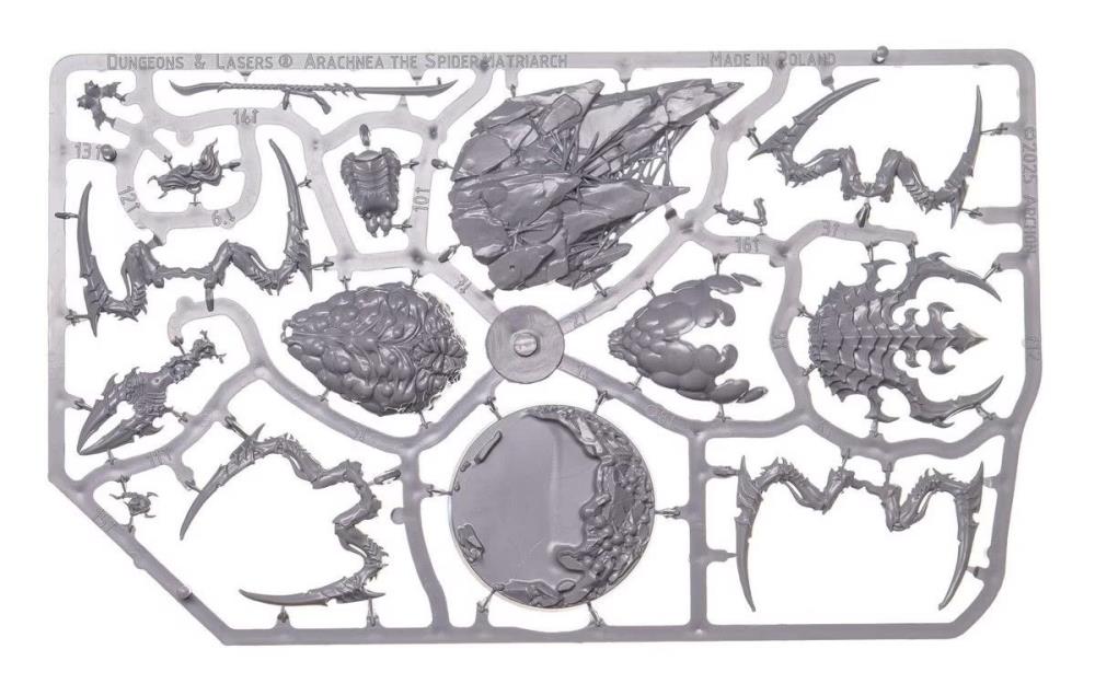 Dungeons & Lasers: Spider Matriarch Miniature Gallery Image 5