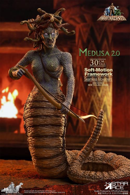 Clash of the Titans Ray Harryhausen 100th Anniversary Soft-Motion Series Medusa Action Figure Gallery Image 3