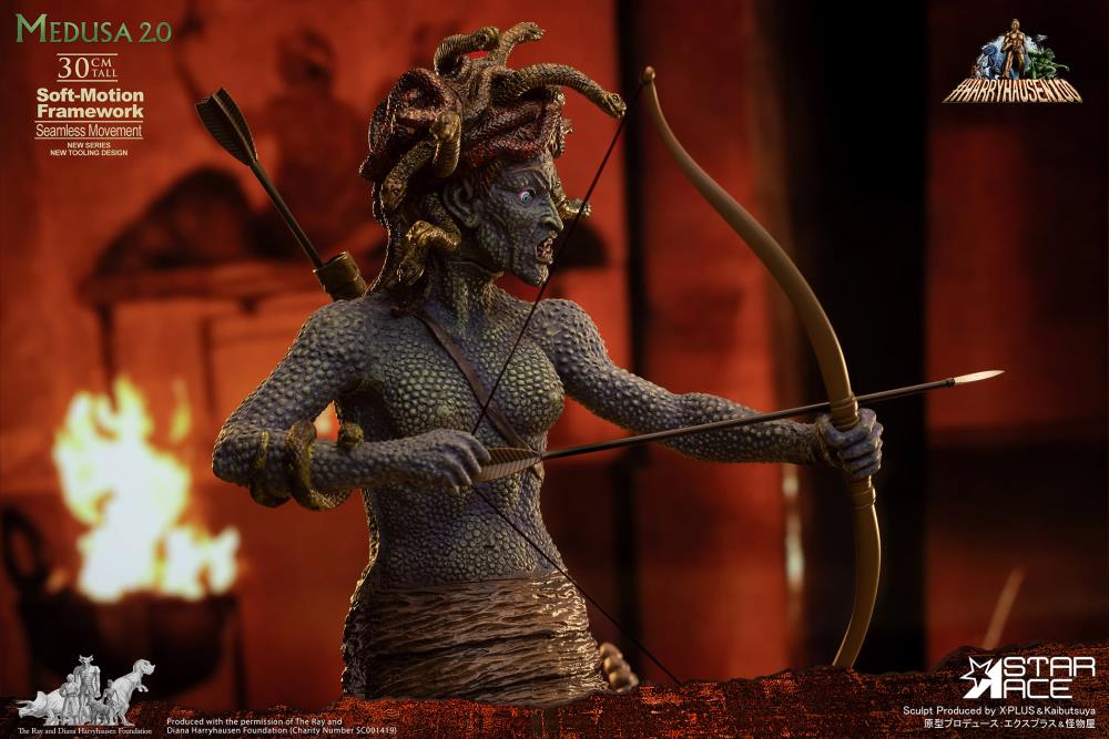 Clash of the Titans Ray Harryhausen 100th Anniversary Soft-Motion Series Medusa Action Figure Gallery Image 13