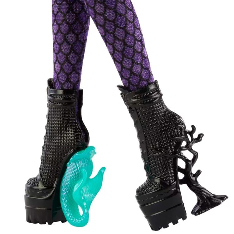 Monster High x Wednesday Bianca Barclay Collectible Doll Gallery Image 5