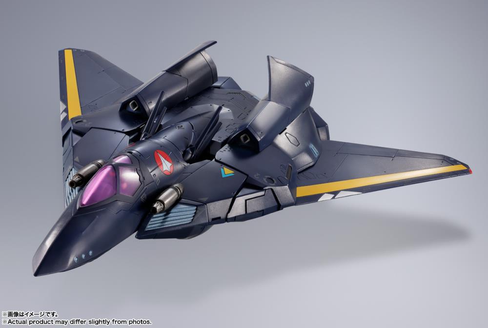 Macross 7 DX Chogokin VF-17S Nightmare Stealth Valkyrie (Gamlin Kizaki) Action Figure Gallery Image 12